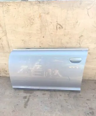 Audi A6 S6 C6 4F Front door
