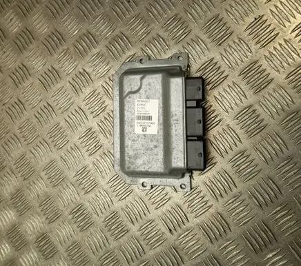 Renault Zoe Engine control unit/module 283G09822R