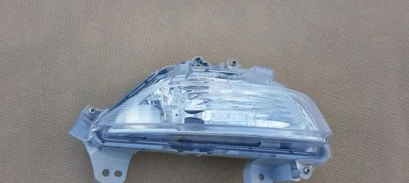 Mazda 3 II Front fog light