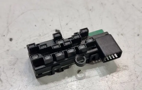 Volkswagen PASSAT B6 Steering angle sensor 3C0959654