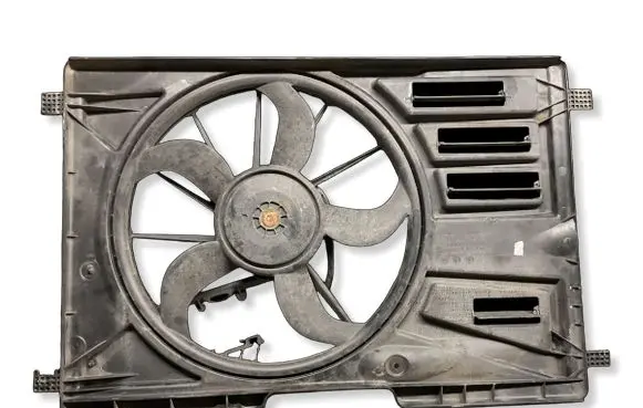 Ford C-MAX II Radiator cooling fan shroud 8V618C607R 0130308437 8V618C607RC