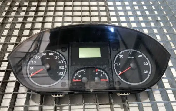 Peugeot Boxer Speedometer (instrument cluster) 1358173080
