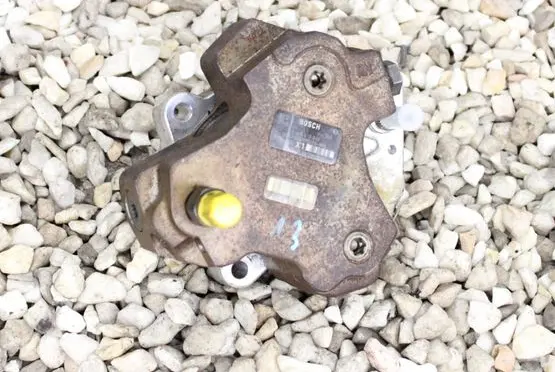 BMW 3 E46 Fuel injection high pressure pump 7788670 0445010045