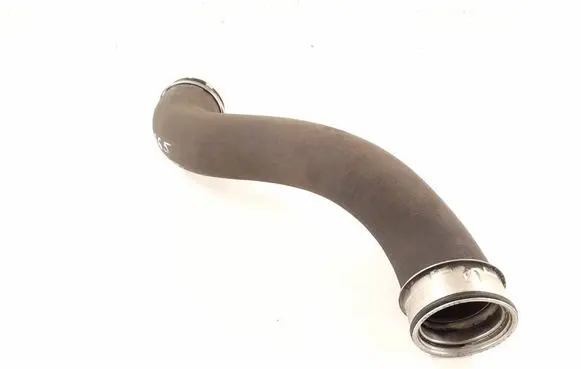 Mercedes-Benz C W204 Intercooler hose/pipe 2045280982 A2045280982
