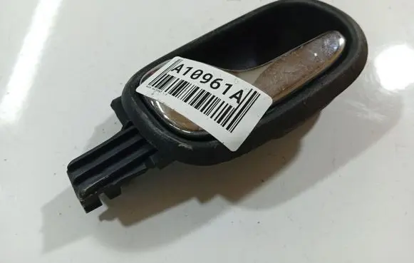 Audi A4 S4 B5 8D Rear door interior handle 8D0839019 8D0.839.019