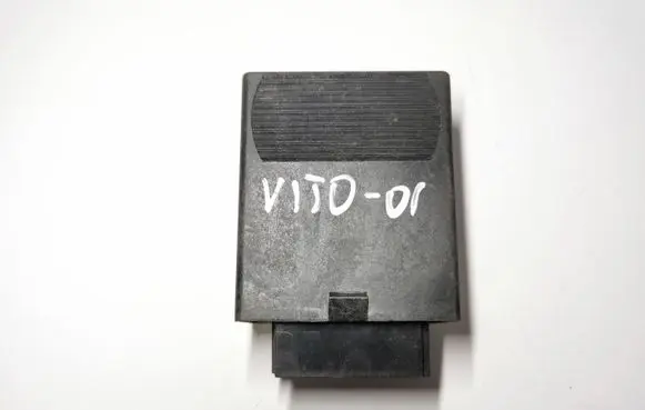 Mercedes-Benz Vito Viano W638 Window wiper relay A0004460027