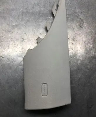 Audi A3 S3 8V (C) pillar trim 8V5867245