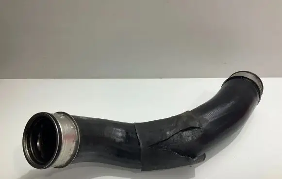 Mercedes-Benz E W211 Intercooler hose/pipe A2115282082 L03025B 3091DB30