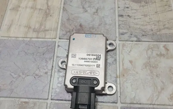 Opel Vectra C ESP acceleration yaw rate sensor 09184504 13665701