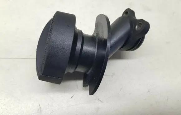 Volvo V70 Oil filler cap 30777537