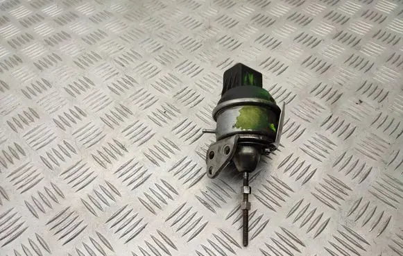 Volkswagen PASSAT B7 USA Turbo charger electric actuator 