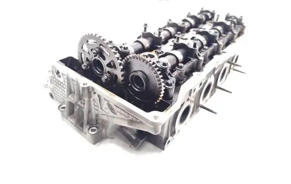 BMW 3 E90 E91 Engine head 7797678 7797511