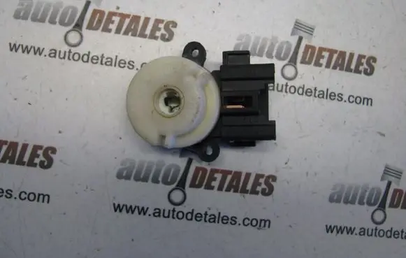 Toyota Avensis T220 Ignition lock contact 