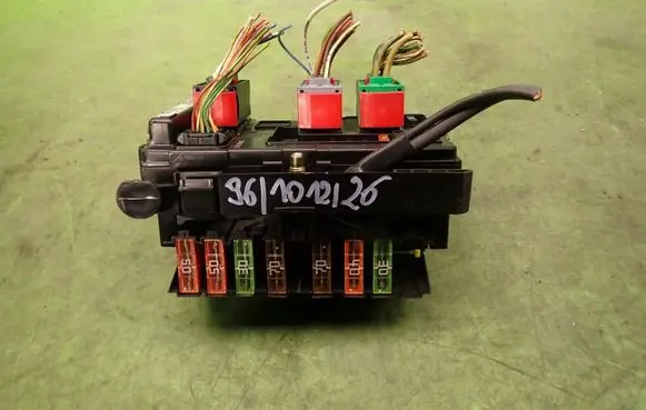 Citroen Xsara Picasso BSM Control unit 9650618480