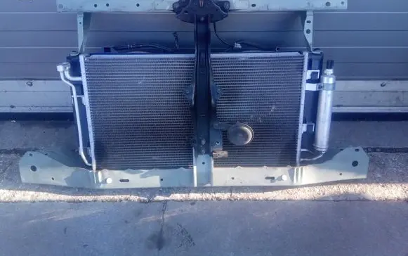 Nissan Leaf I (ZE0) Radiator set 