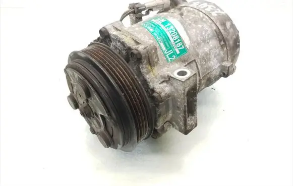 Opel Vectra C Air conditioning (A/C) compressor (pump) 13208187