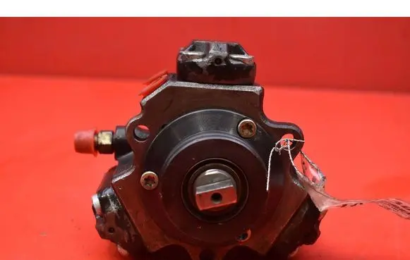 Hyundai Santa Fe Fuel injection high pressure pump 