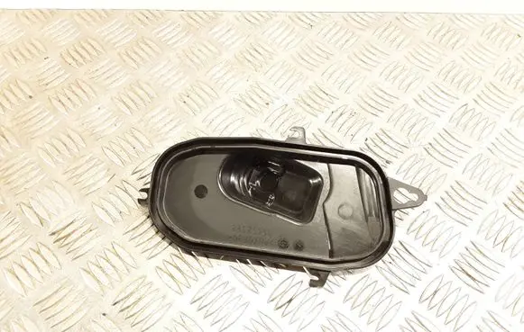 Volvo V60 Headlight/headlamp dust cover 89502328