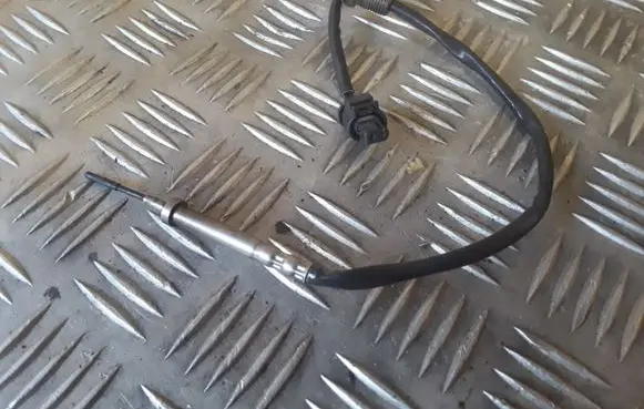 BMW 1 F20 F21 Exhaust gas temperature sensor 8589814 HU2657009071 2657009071
