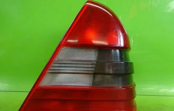 Mercedes-Benz C W202 Rear/tail lights