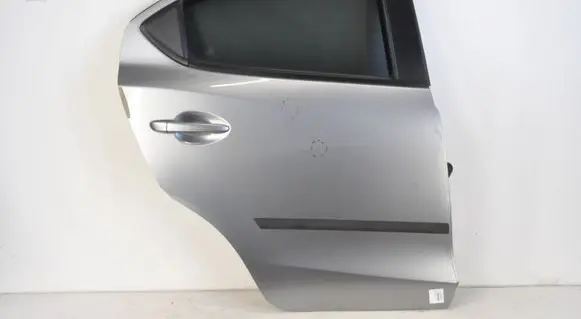 Mazda 2 Rear door 
