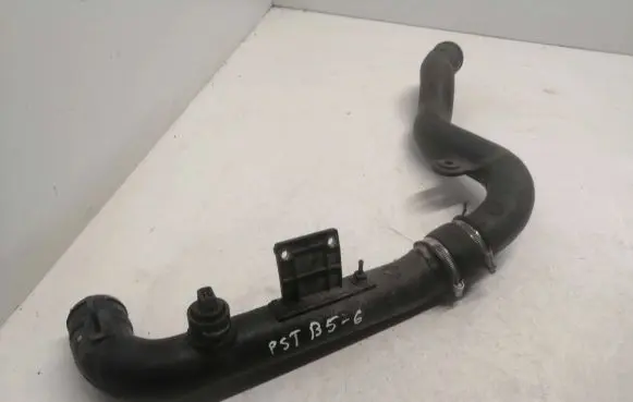 Audi A4 S4 B5 8D Intercooler hose/pipe 8D0145844A 8D0145840A