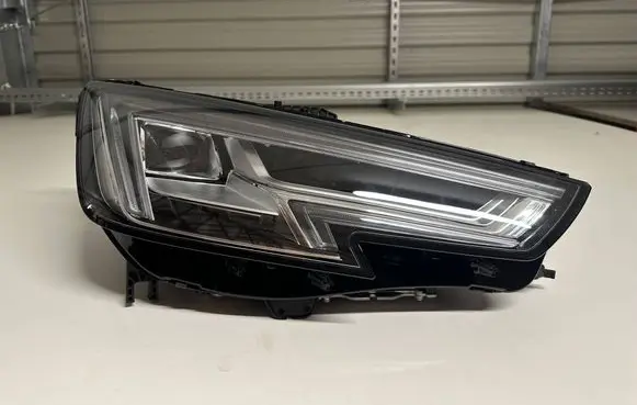 Audi A4 S4 B9 Headlight/headlamp 8w0941034a
