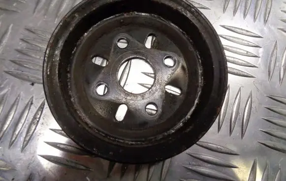 Nissan Almera N16 Alternator pulley 