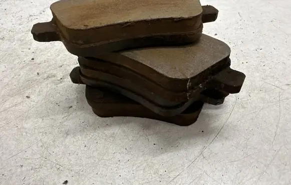Mercedes-Benz A W176 Brake pads (rear) 