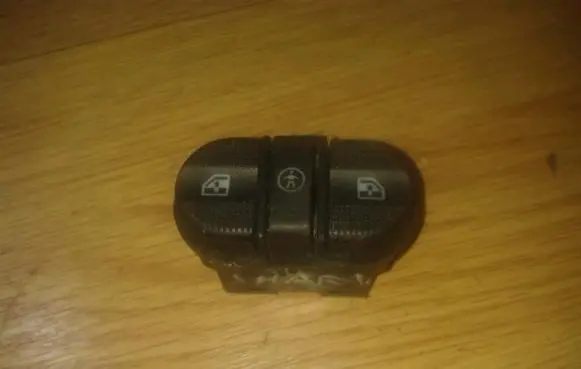 Electric window control switch