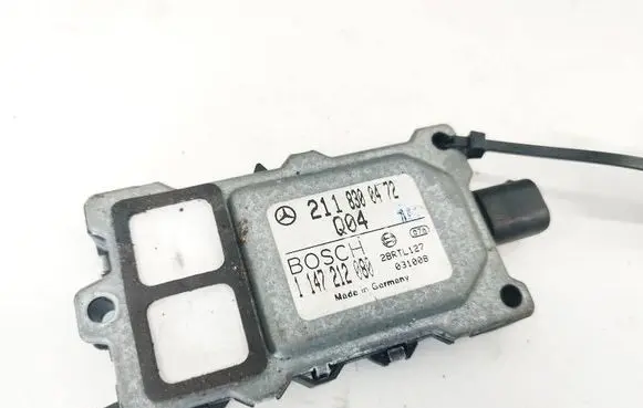 Mercedes-Benz S W220 Coolant fan relay 2118300472