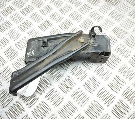 Mitsubishi L200 Front bumper mounting bracket 6400G177