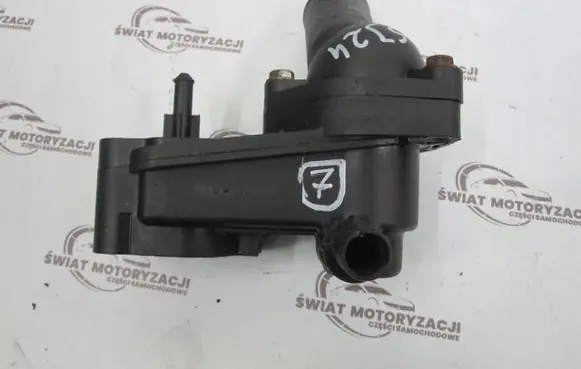 Thermostat/thermostat housing