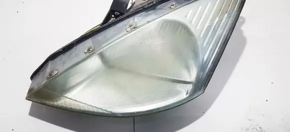 Ford Focus Headlight/headlamp 9420