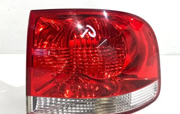 Volkswagen Touareg I Rear/tail lights 7L6945096K