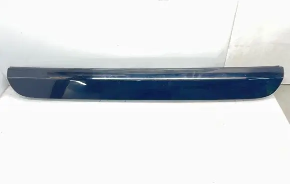 Mercedes-Benz ML W163 Tailgate trim A1637400707