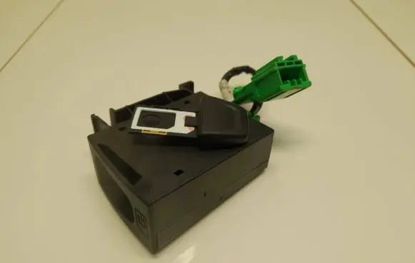 Volvo S40 GPS navigation control unit/module 8673121