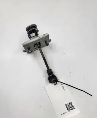 Peugeot 308cc Front door check strap stopper