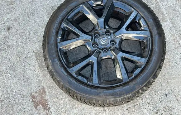 Citroen C5 Aircross R19 alloy rim 9824243777