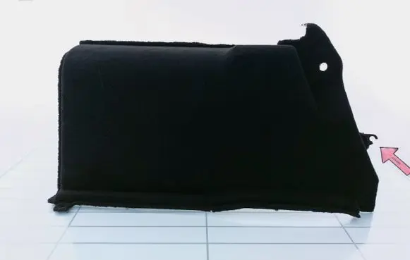 BMW 5 E39 Trunk/boot lower side trim panel 8185225 51478185225