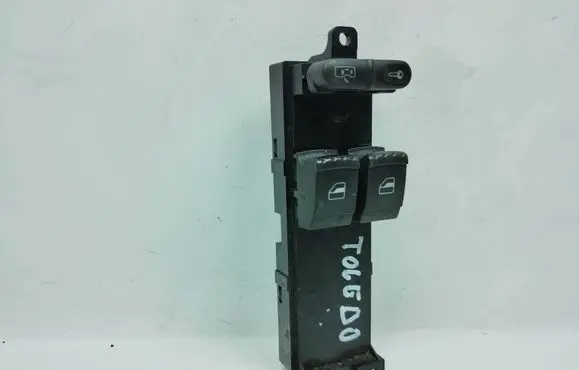 Volkswagen Golf IV Electric window control switch 1J3959857