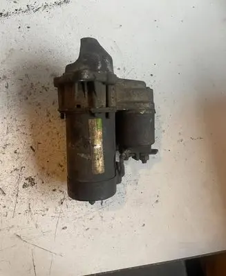 Opel Zafira A Starter motor D6RA162
