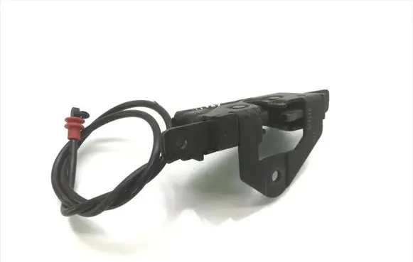 BMW X5 E53 Tailgate/trunk/boot lock/catch/latch 8408964 51.24-8408964