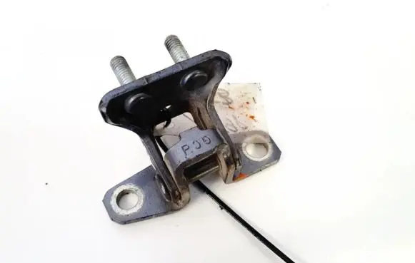 Mitsubishi Outlander Tailgate/trunk/boot hinge