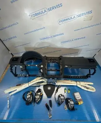 Volkswagen Golf VI Airbag set with panel 