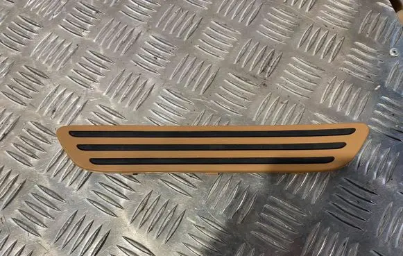 Porsche Cayenne (92A) Rear sill trim cover