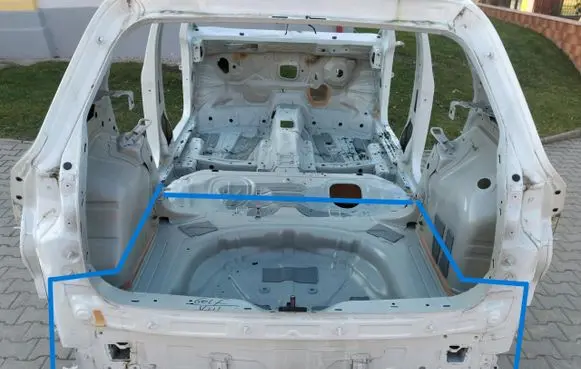 Volkswagen Golf VIII Trunk bottom trim panel VWGOLPod6642967