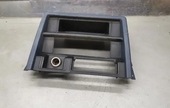 Nissan Vanette Climate control/heater control trim 