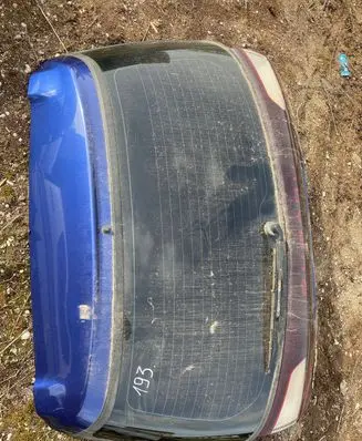 Subaru Outback Tailgate/trunk/boot lid