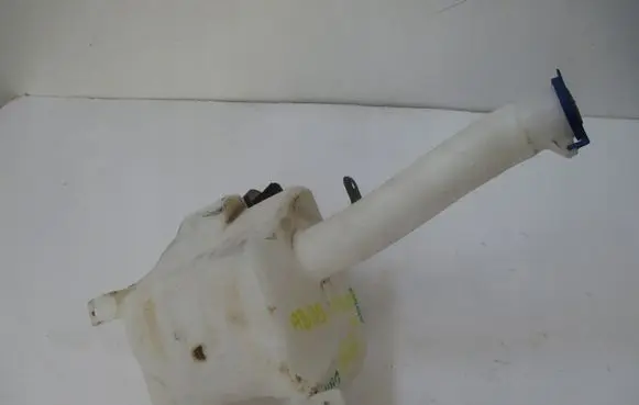 Ford Ranger Windshield washer fluid reservoir/tank AB3917B613AC